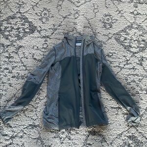 Columbia Gray Athletic Jacket with Zipper and Collar